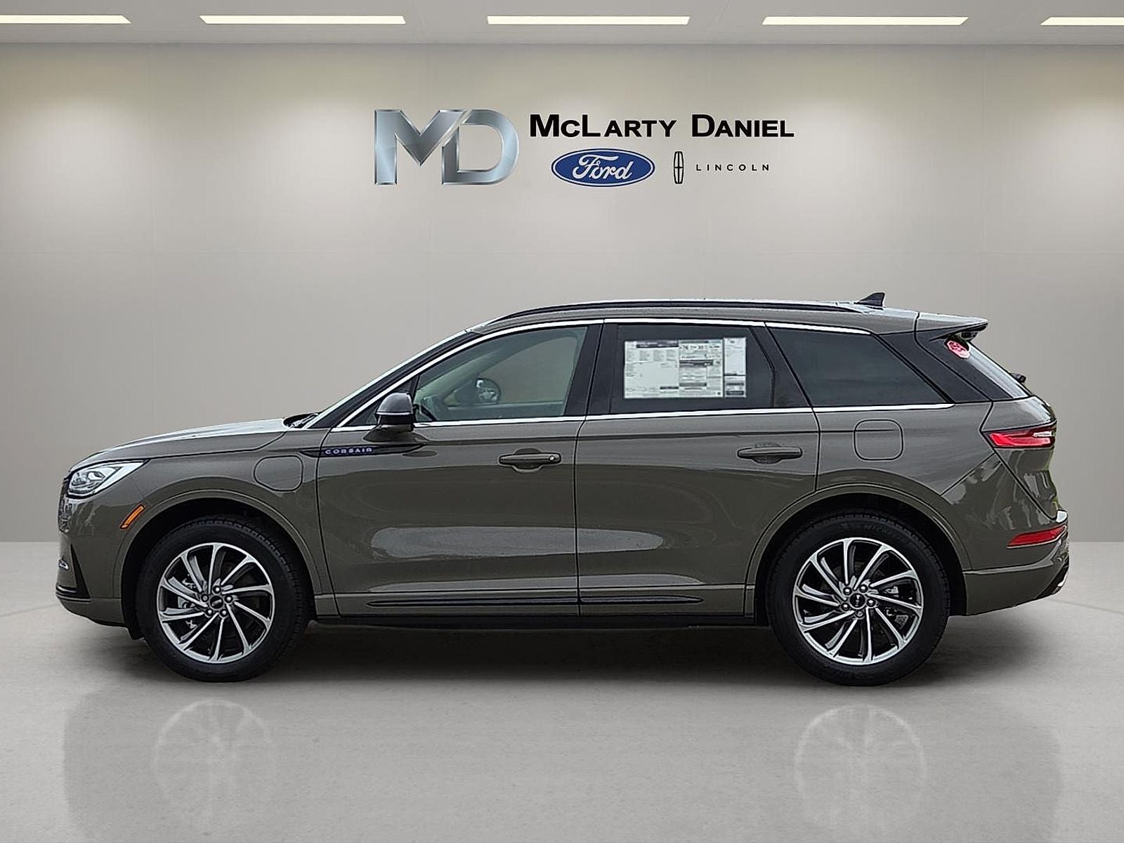 2025 Lincoln Corsair Plug-In Hybrid Grand Touring