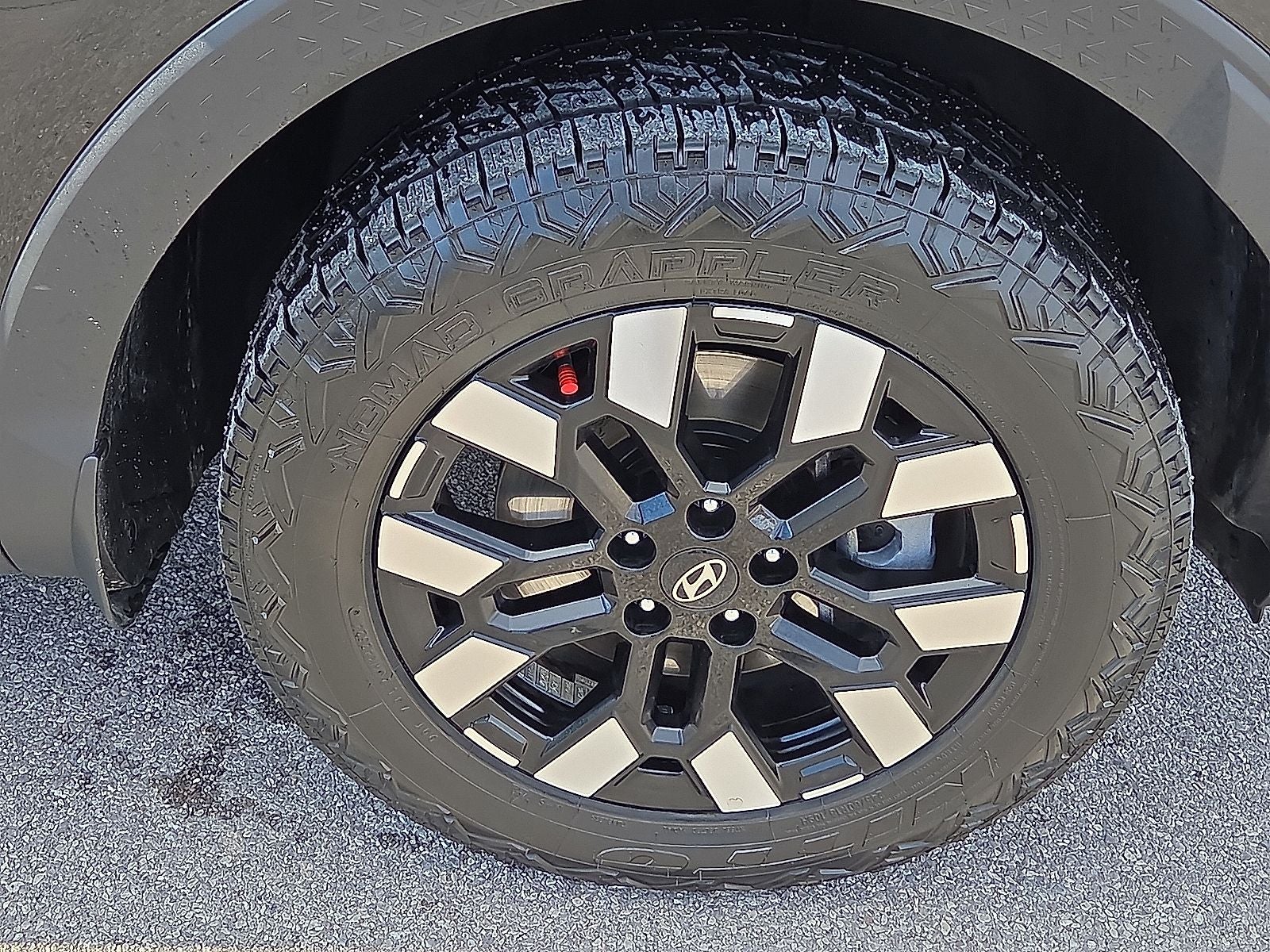 2025 Hyundai Santa Cruz SE