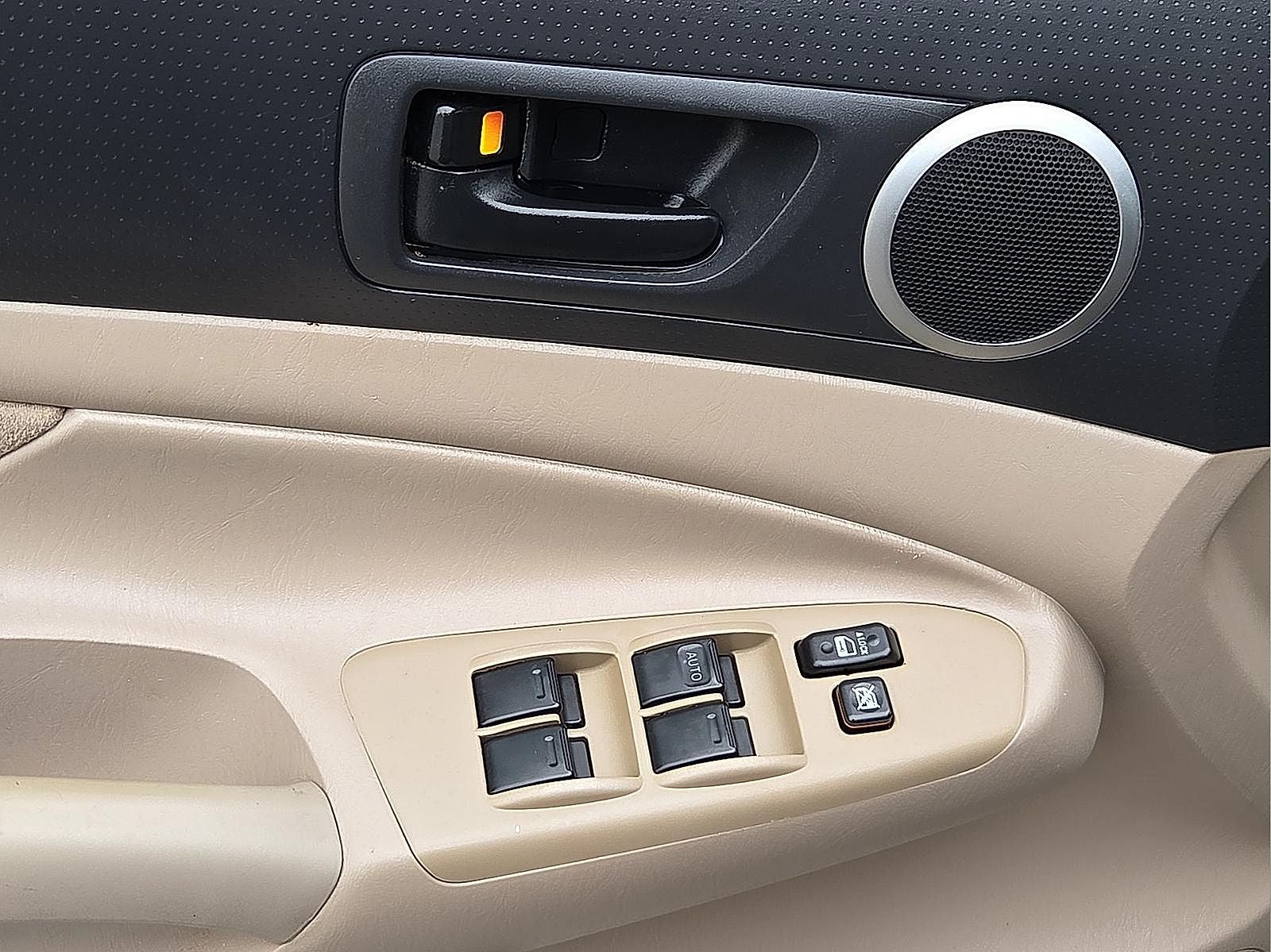 2006 Toyota Tacoma PreRunner V6