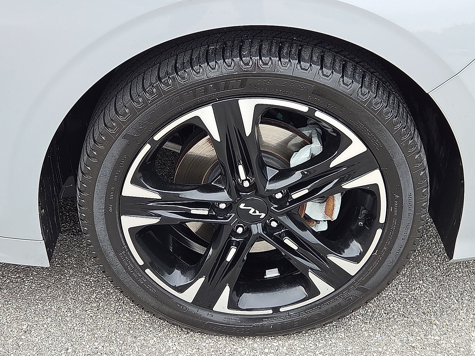 2024 Kia K5 GT-Line