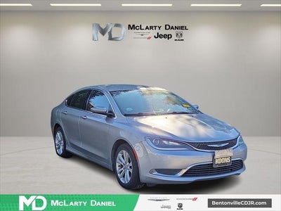 2015 Chrysler 200 Limited