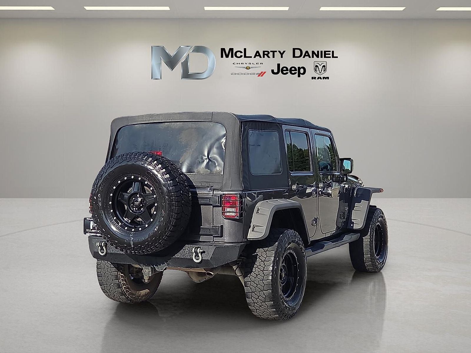 2017 Jeep Wrangler Unlimited Sahara 4x4