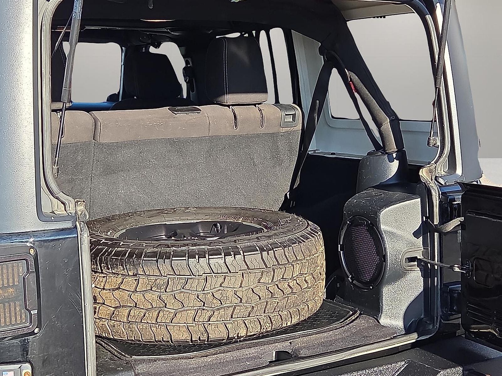 2014 Jeep Wrangler Unlimited Rubicon