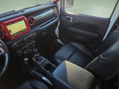 2020 Jeep Wrangler Unlimited Sahara Altitude