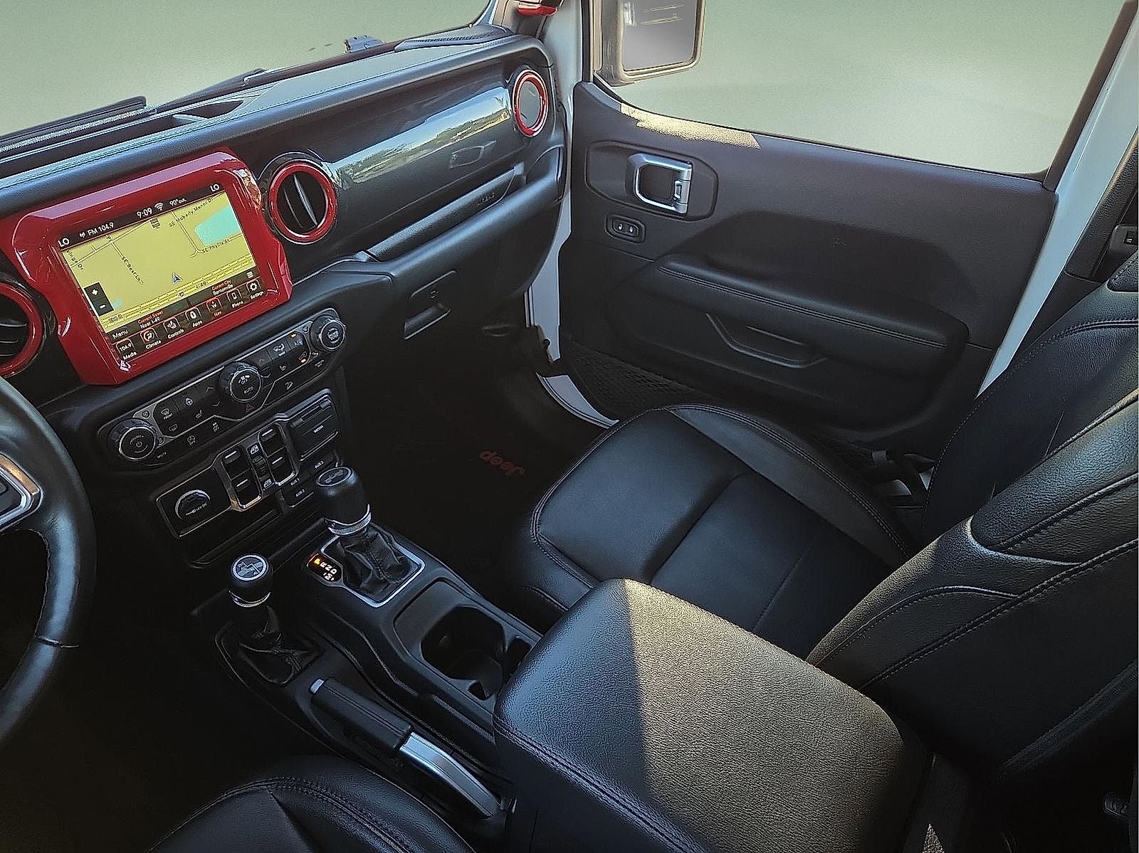 2020 Jeep Wrangler Unlimited Sahara Altitude