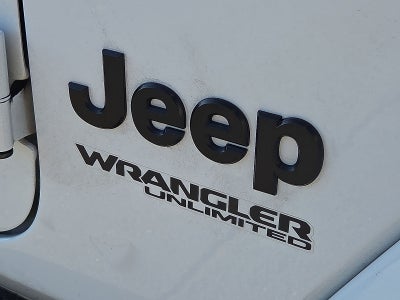 2020 Jeep Wrangler Unlimited Sahara Altitude