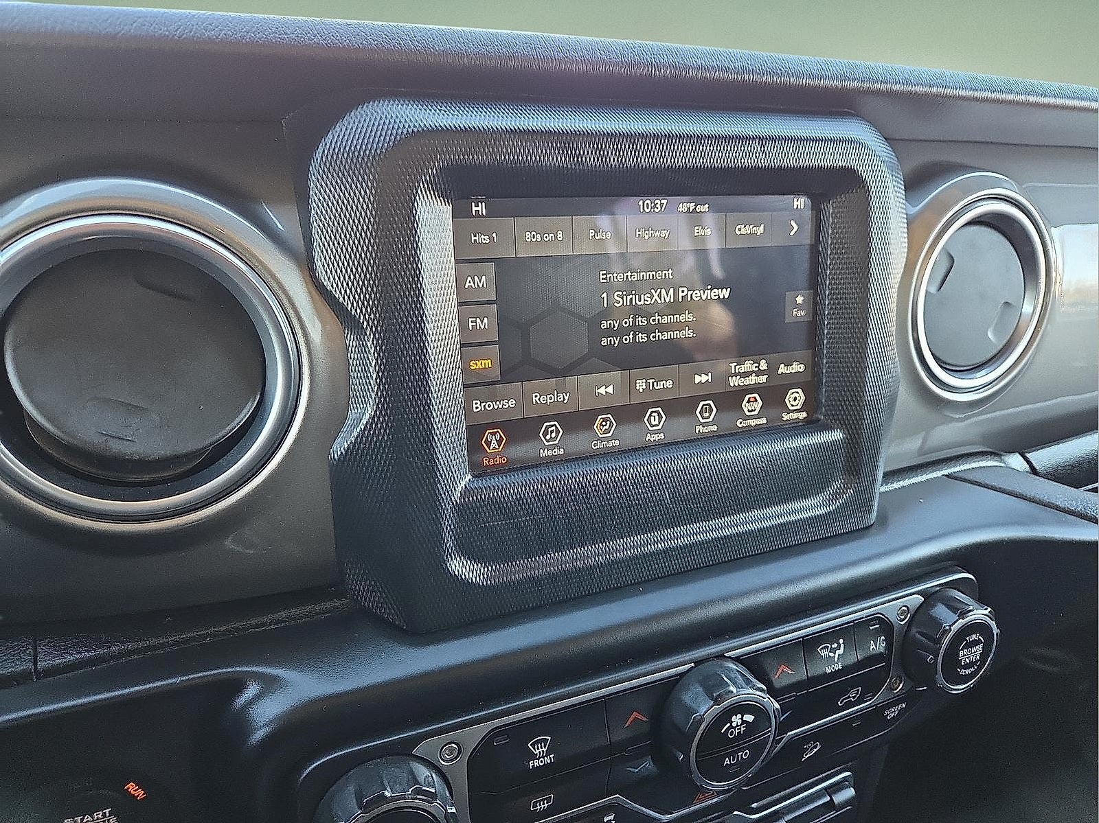 2020 Jeep Wrangler Unlimited Sahara 4X4