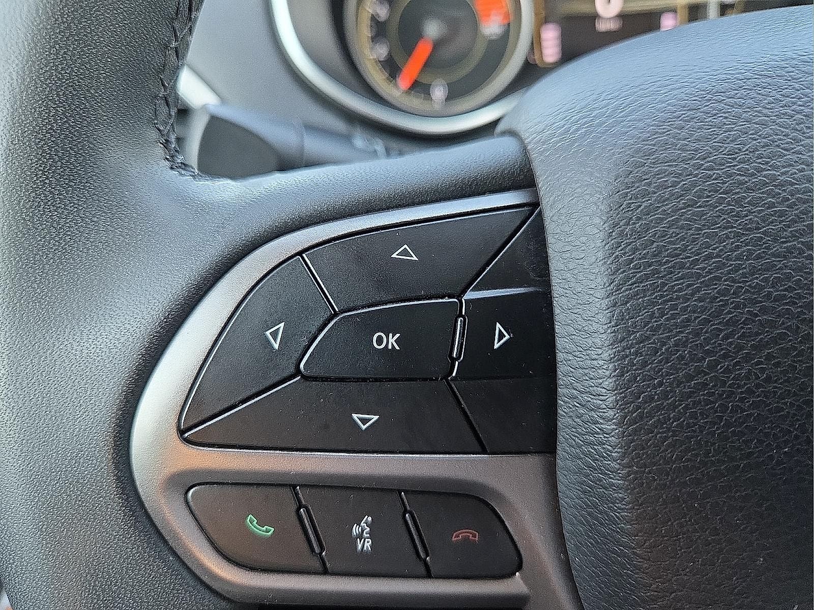 2020 Jeep Cherokee Latitude Plus FWD