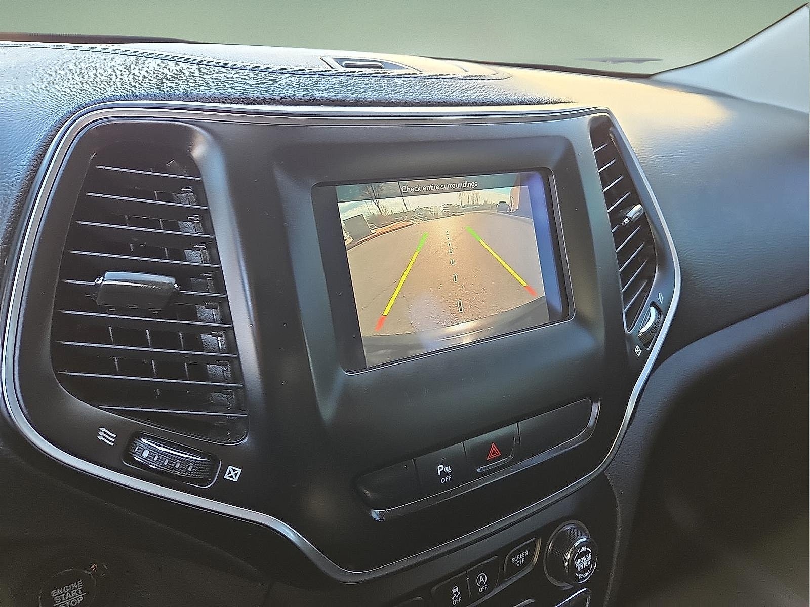 2019 Jeep Cherokee Altitude FWD