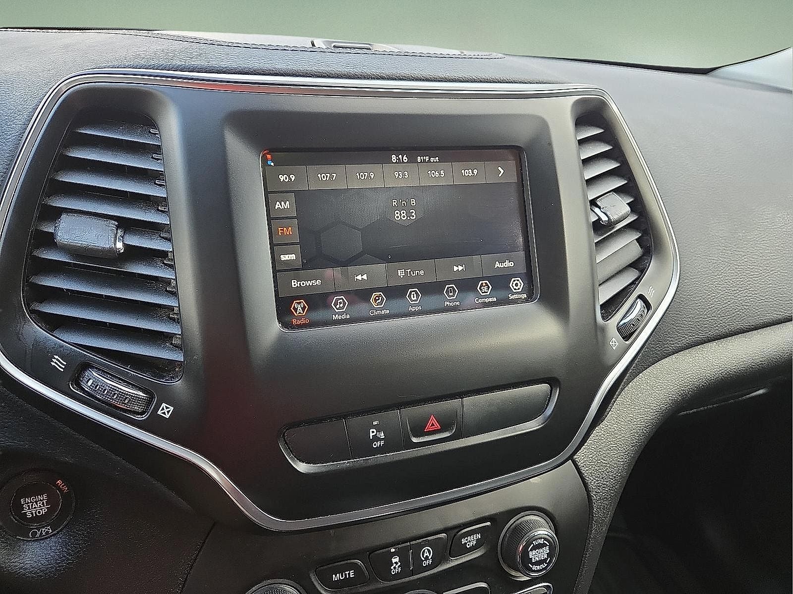2020 Jeep Cherokee Latitude Plus FWD