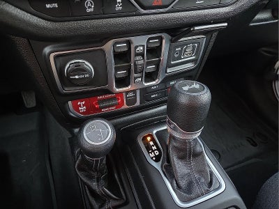 2025 Jeep Wrangler 4-Door Willys 4x4