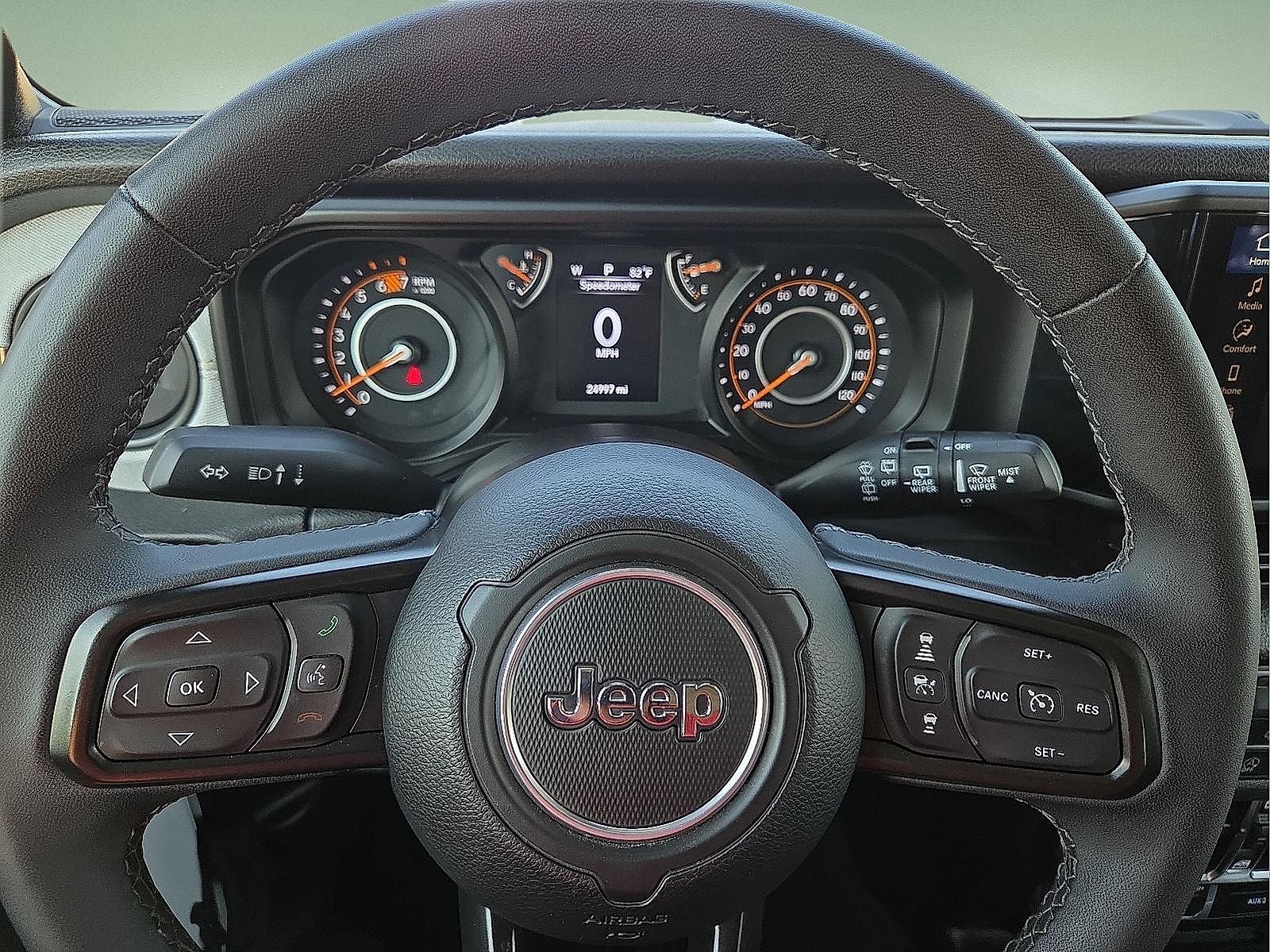 2025 Jeep Wrangler 4-Door Willys 4x4