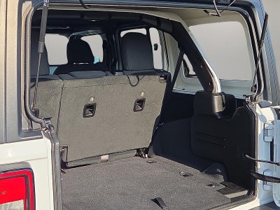 2025 Jeep Wrangler 4-Door Willys 4x4