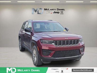 2024 Jeep Grand Cherokee Laredo X 4x4