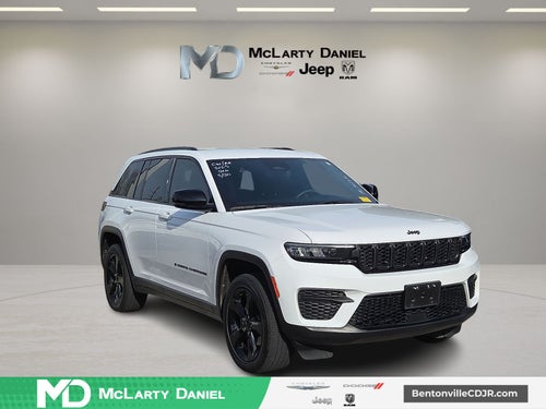 2023 Jeep Grand Cherokee Altitude 4x4