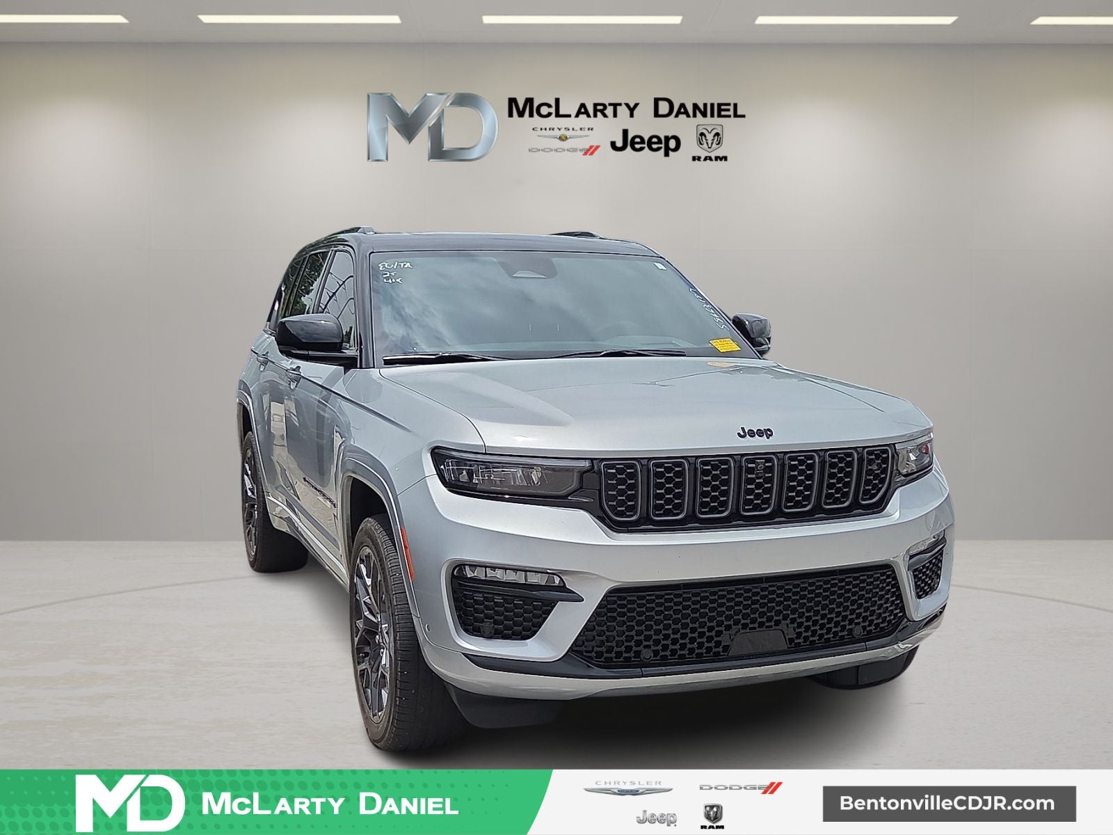 2025 Jeep Grand Cherokee Summit Reserve 4x4