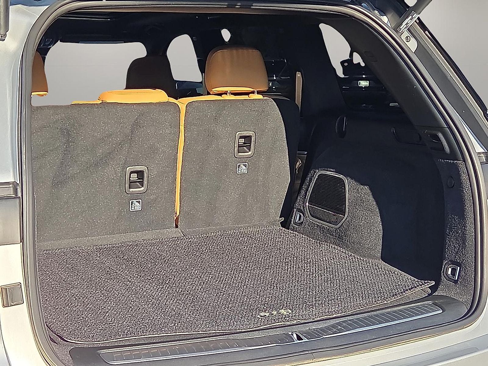 2025 Jeep Grand Cherokee Summit Reserve 4x4