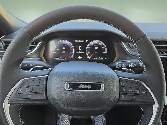 2025 Jeep Grand Cherokee L Laredo X 4x4