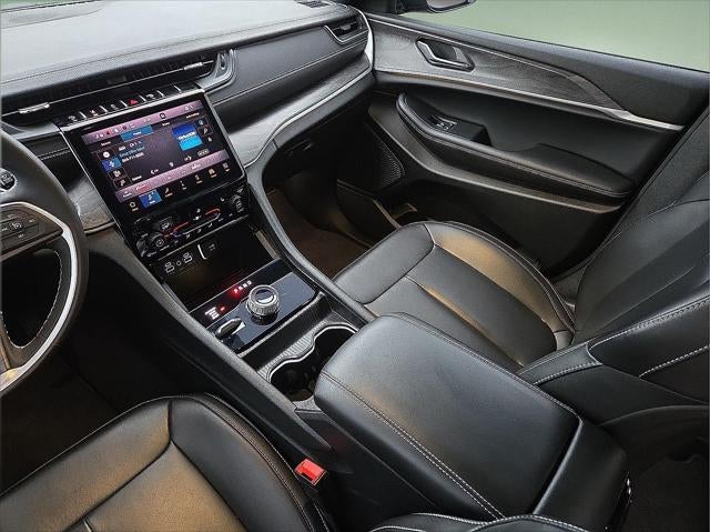 2025 Jeep Grand Cherokee L Limited 4x4