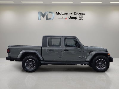 2022 Jeep Gladiator Overland 4x4