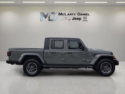 2022 Jeep Gladiator Overland 4x4