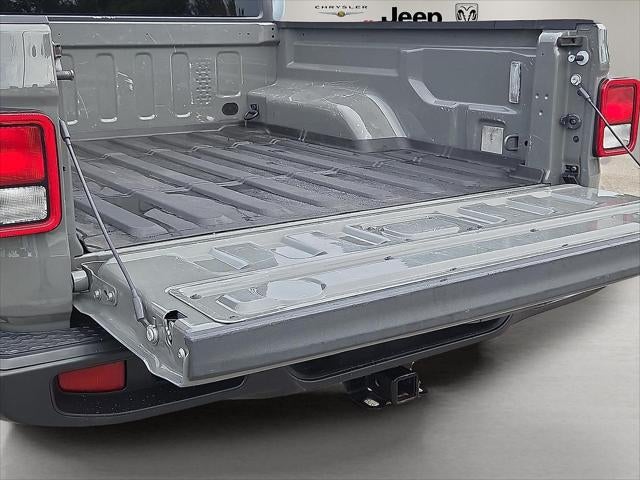 2022 Jeep Gladiator Overland 4x4