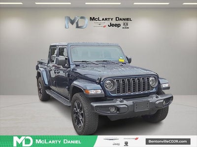 2025 Jeep Gladiador Nighthawk