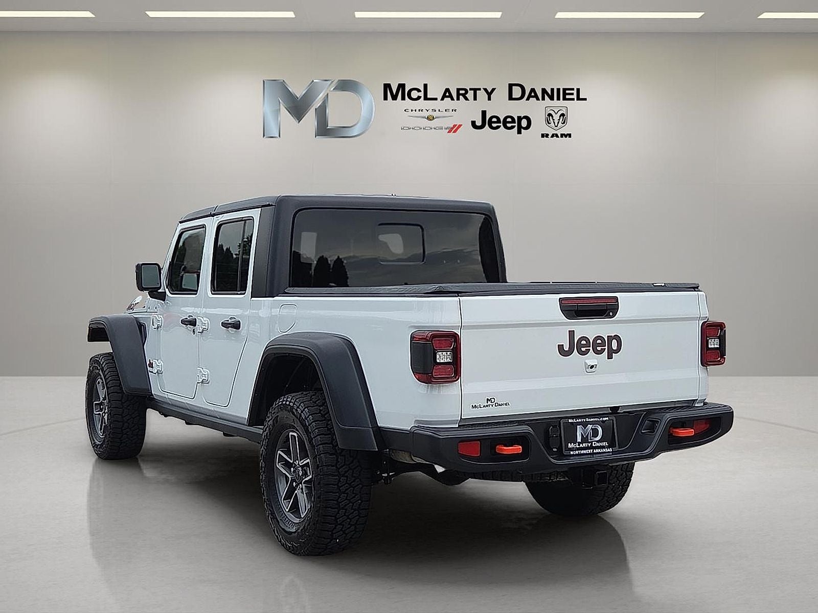 2025 Jeep Gladiator Mojave 4x4