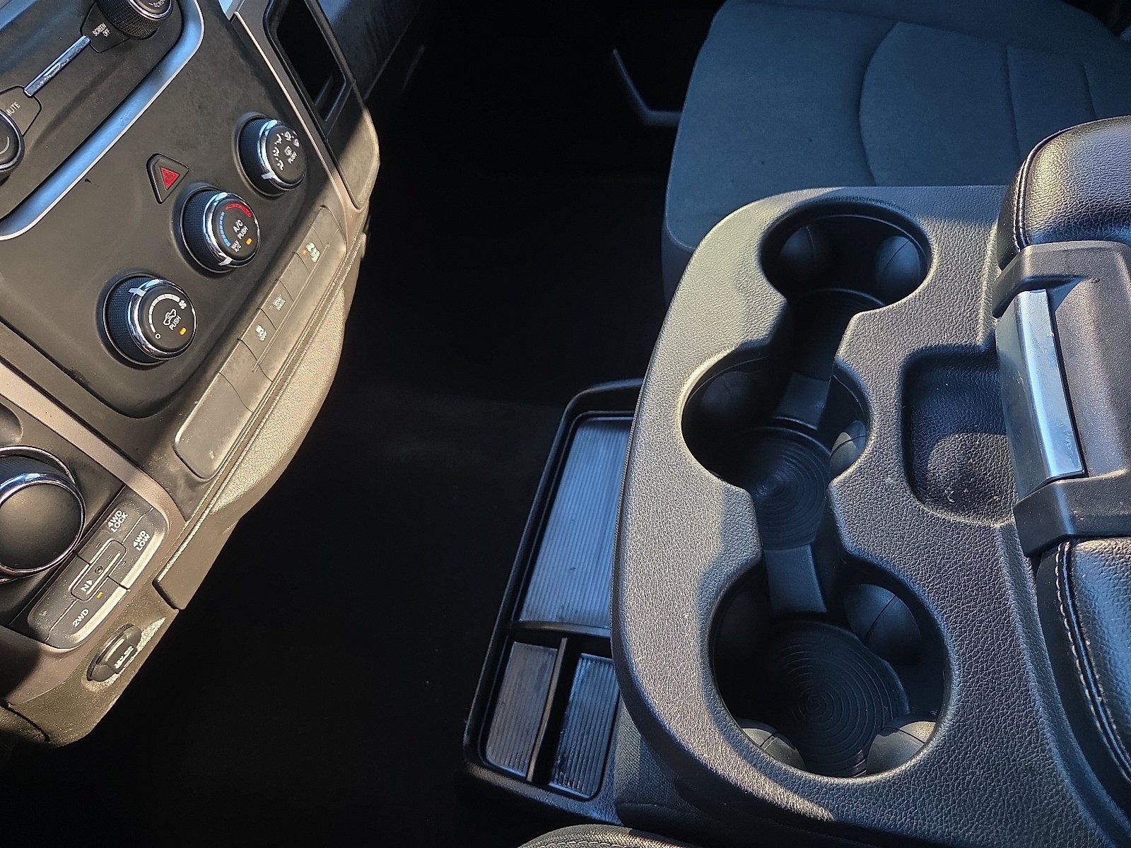 2022 RAM 1500 Classic Warlock Crew Cab 4x4 5'7' Box