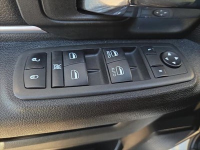 2022 RAM 1500 Classic Warlock Crew Cab 4x4 5'7' Box
