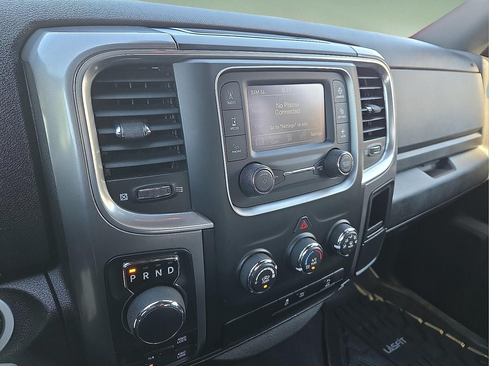 2024 RAM 1500 Classic Warlock Crew Cab 4x4 5'7' Box