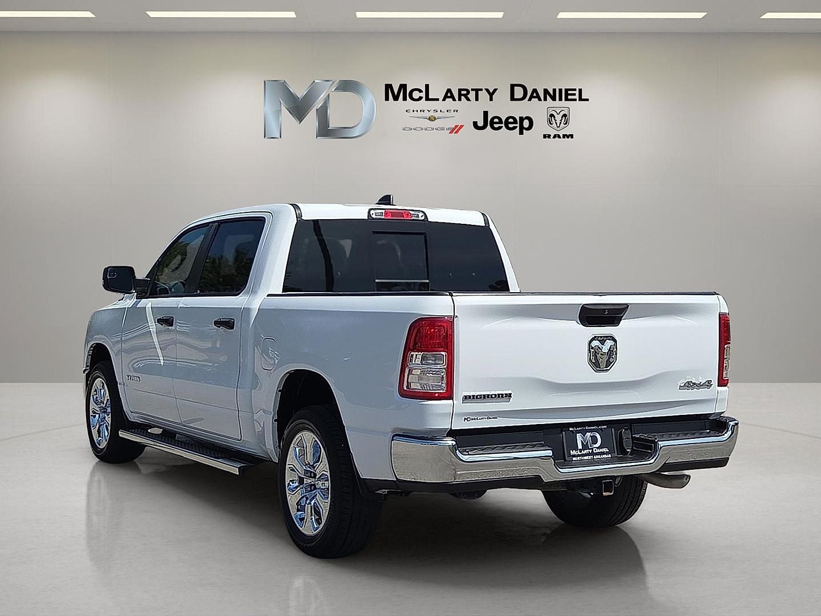 2023 RAM 1500 Big Horn Crew Cab 4x4 5'7' Box