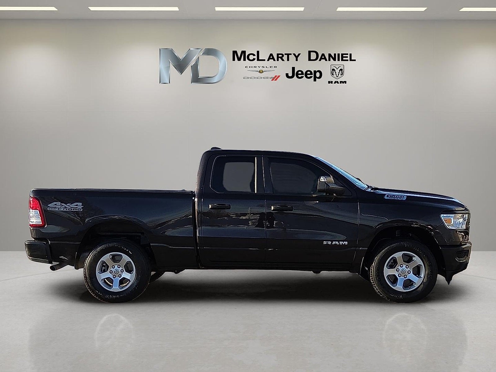 2019 RAM 1500 Tradesman Quad Cab 4x4 6'4' Box