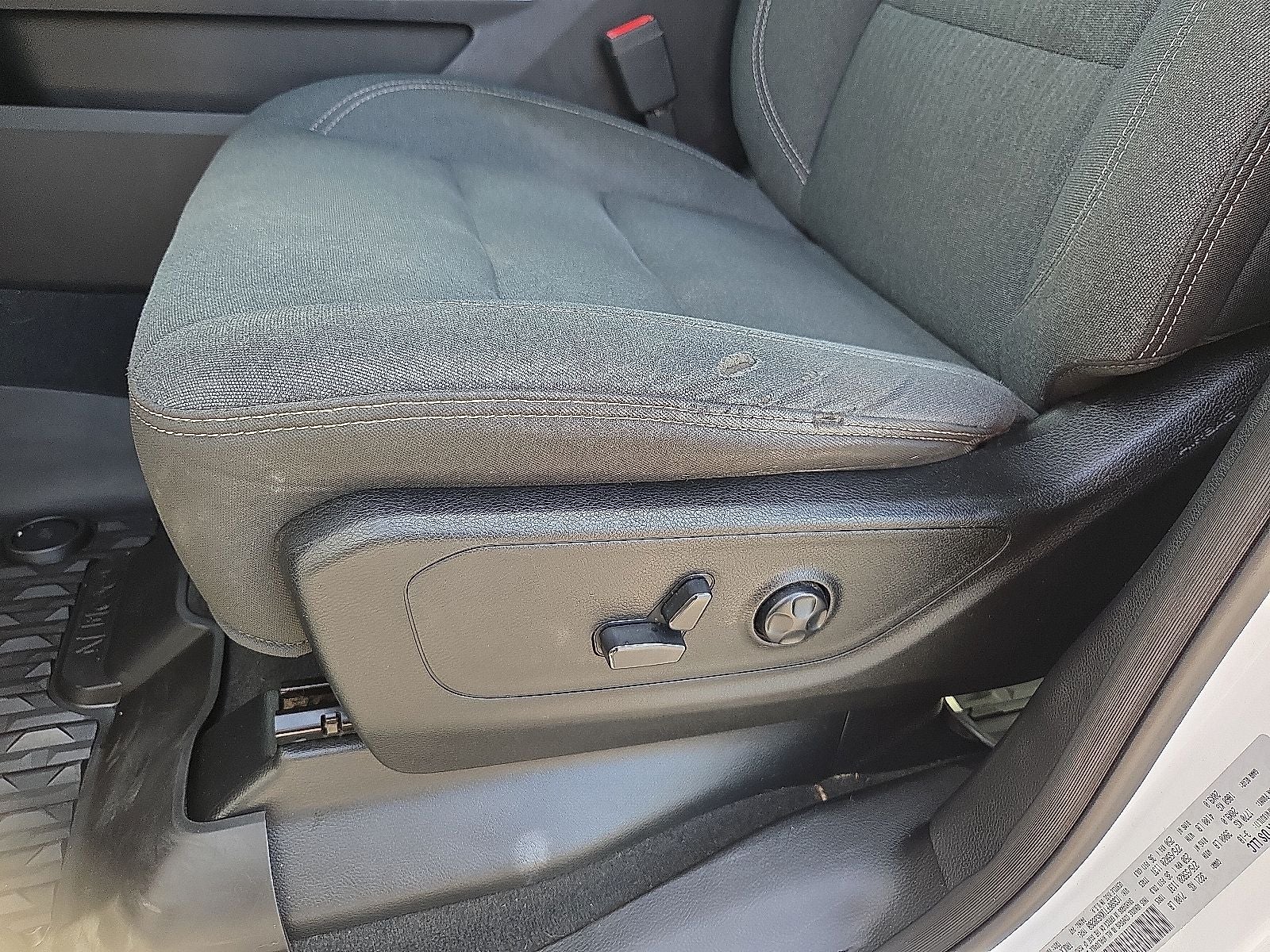2019 RAM 1500 Big Horn/Lone Star Crew Cab 4x4 5'7' Box