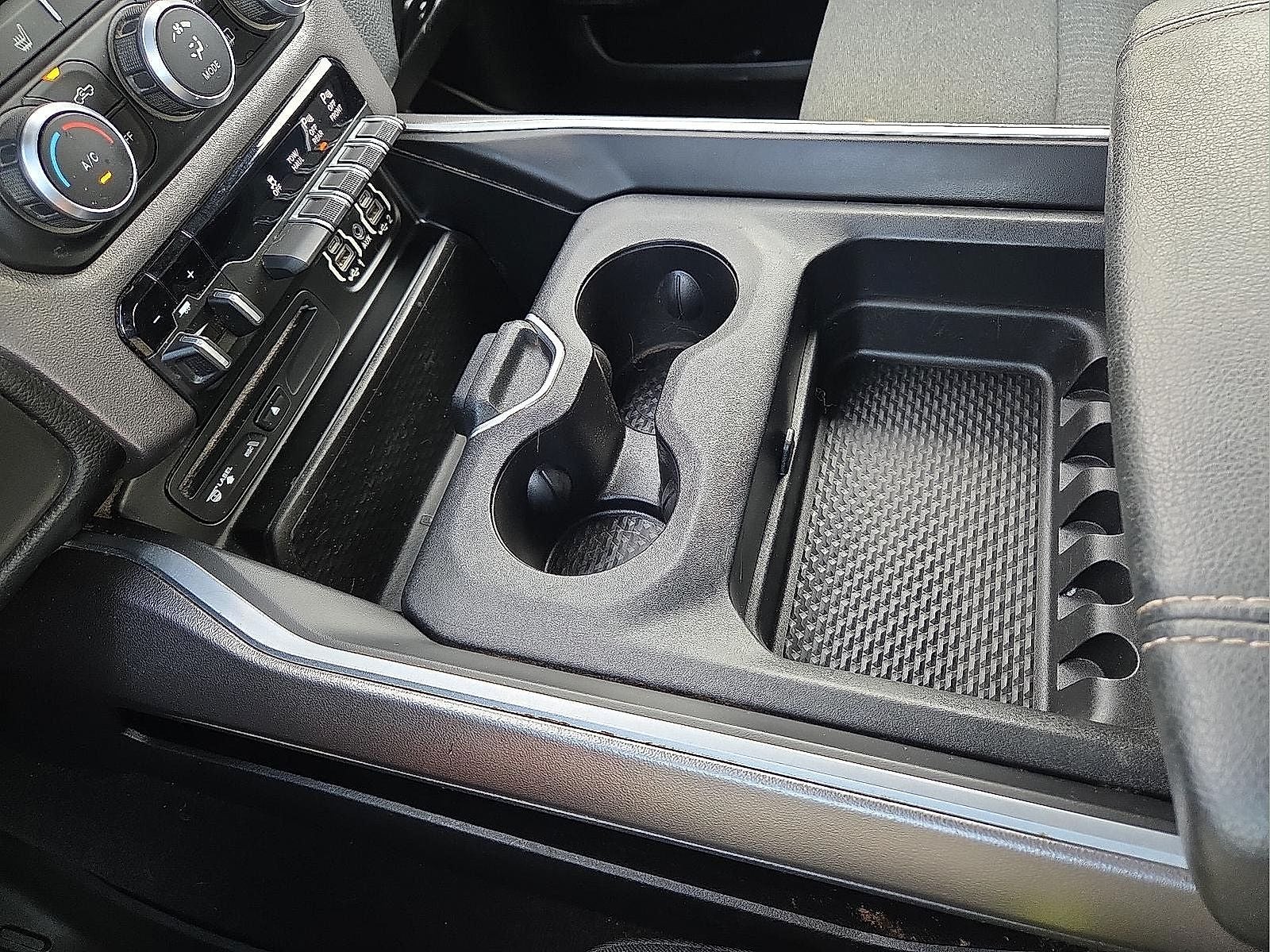2019 RAM 1500 Big Horn/Lone Star Crew Cab 4x4 5'7' Box