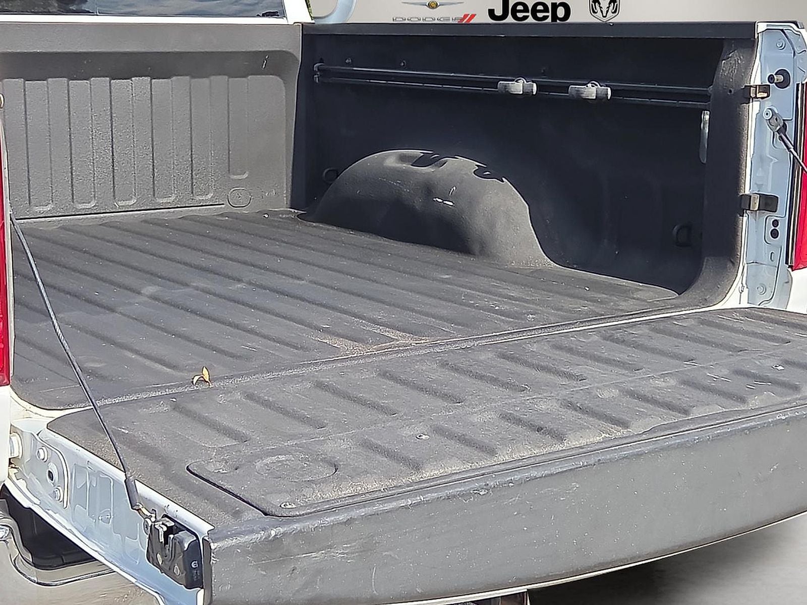 2019 RAM 1500 Big Horn/Lone Star Crew Cab 4x4 5'7' Box