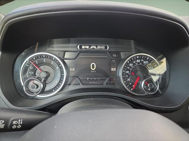 2019 RAM 1500 Big Horn/Lone Star Crew Cab 4x4 5'7' Box