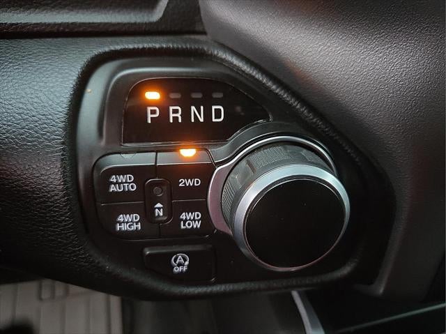 2023 RAM 1500 Big Horn Crew Cab 4x4 5'7' Box