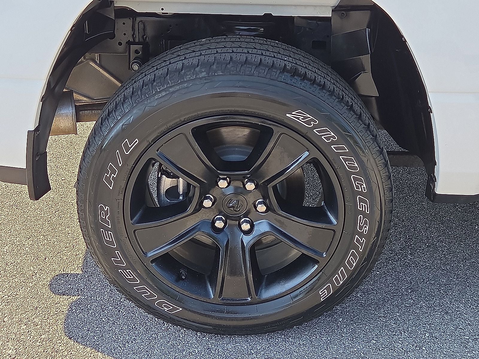 2023 RAM 1500 Big Horn Crew Cab 4x4 5'7' Box