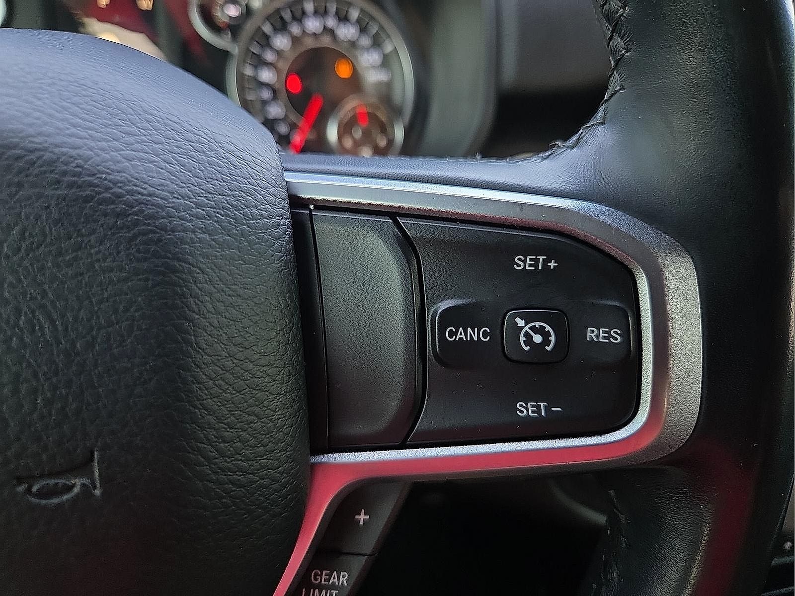 2019 RAM 1500 Big Horn/Lone Star Crew Cab 4x4 5'7' Box