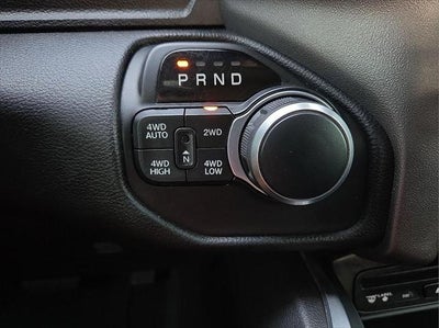 2019 RAM 1500 Big Horn/Lone Star Crew Cab 4x4 5'7' Box
