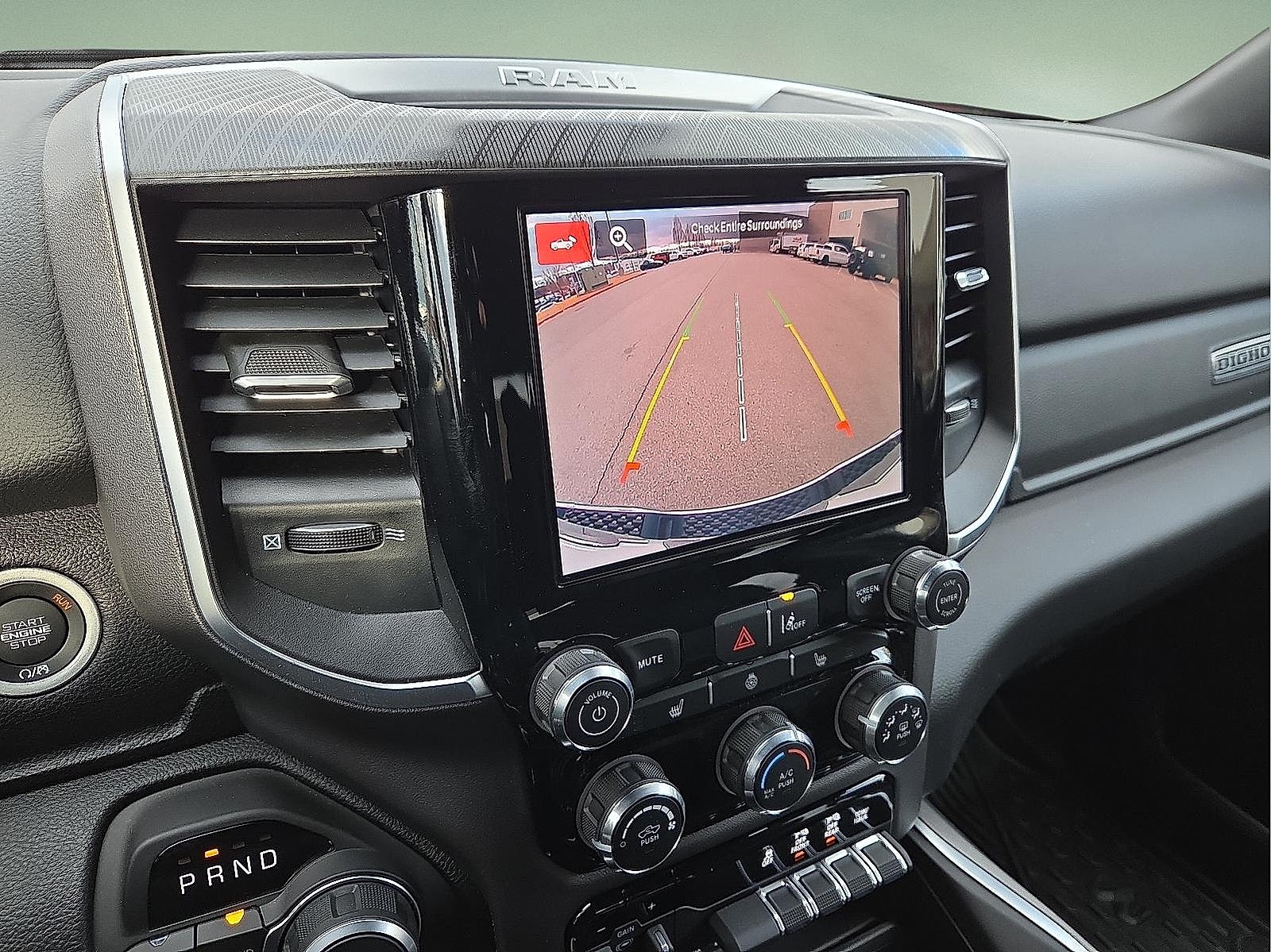 2026 RAM 1500 Big Horn Crew Cab 4x4 5'7' Box