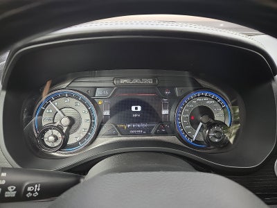 2022 RAM 1500 Limited Crew Cab 4x4 5'7' Box