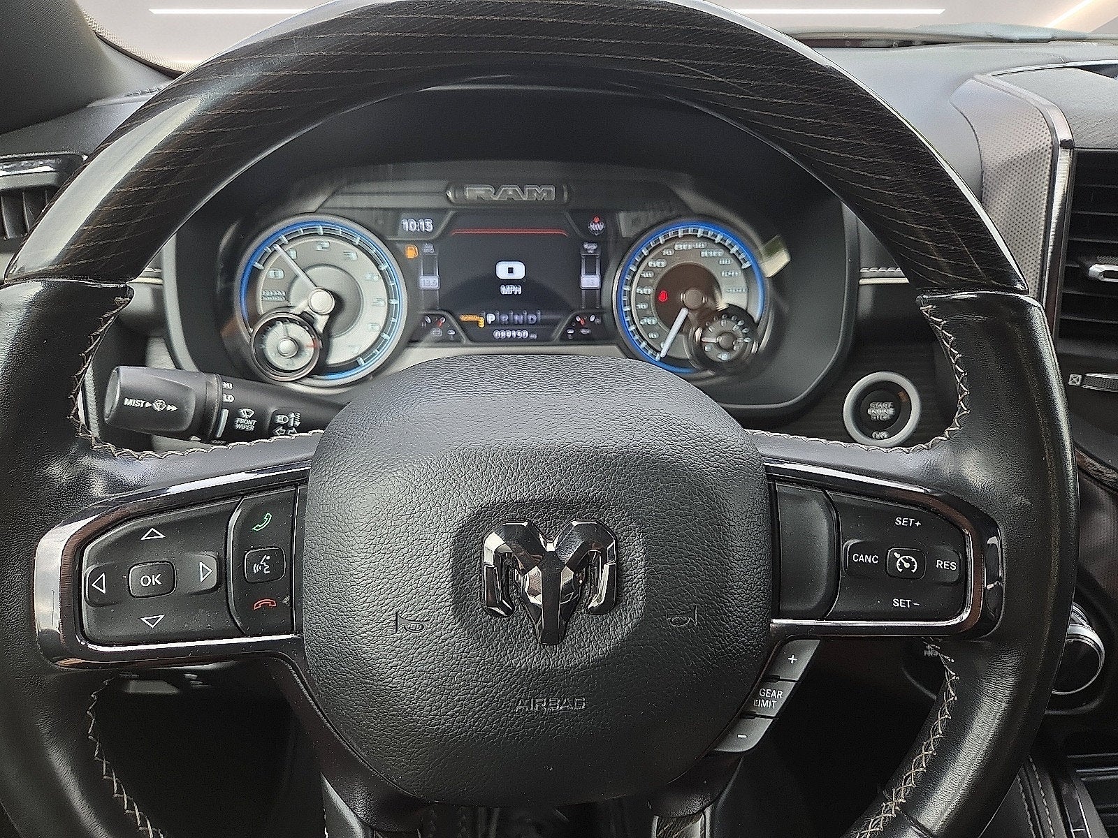 2022 RAM 1500 Limited Crew Cab 4x4 5'7' Box