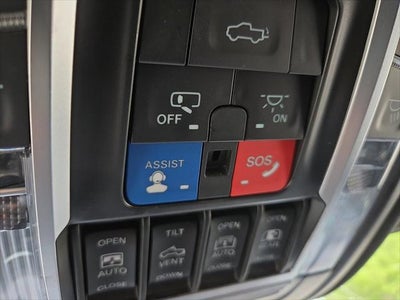 2022 RAM 1500 Limited Crew Cab 4x4 5'7' Box