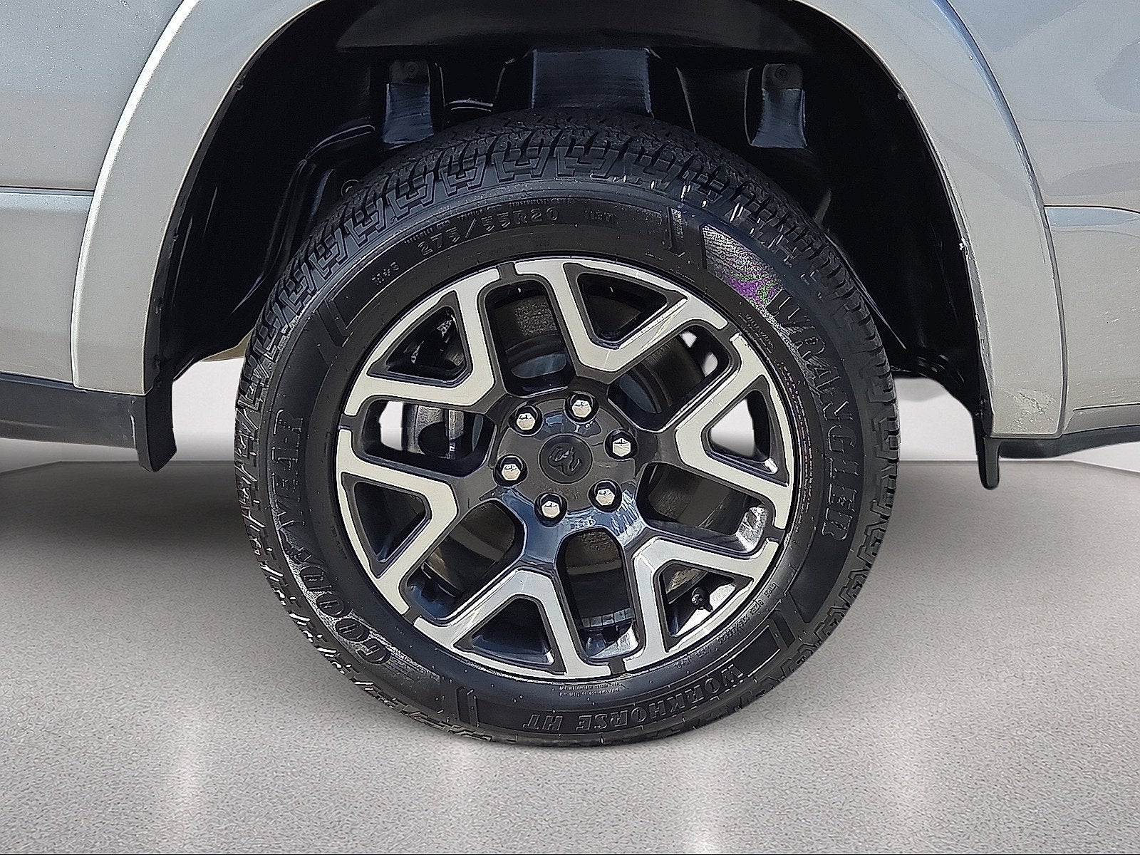 2025 RAM 1500 Laramie Crew Cab 4x4 5'7' Box