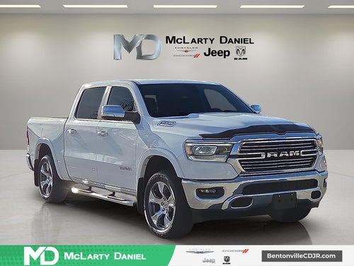 2020 RAM 1500 Laramie Crew Cab 4x4 5'7' Box