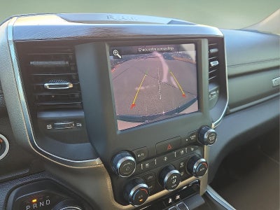 2020 RAM 1500 Laramie Crew Cab 4x4 5'7' Box