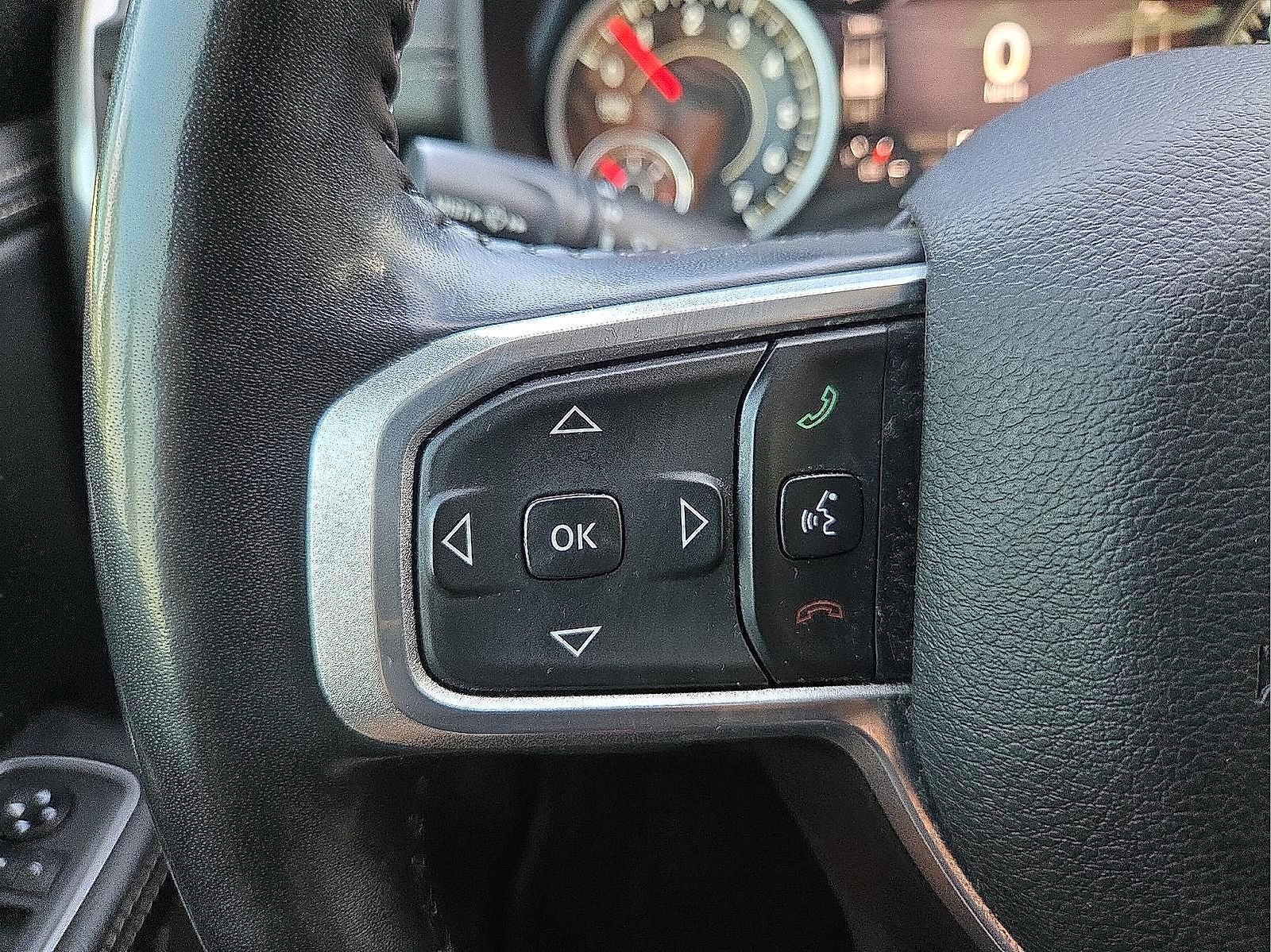 2021 RAM 1500 Laramie Crew Cab 4x4 5'7' Box
