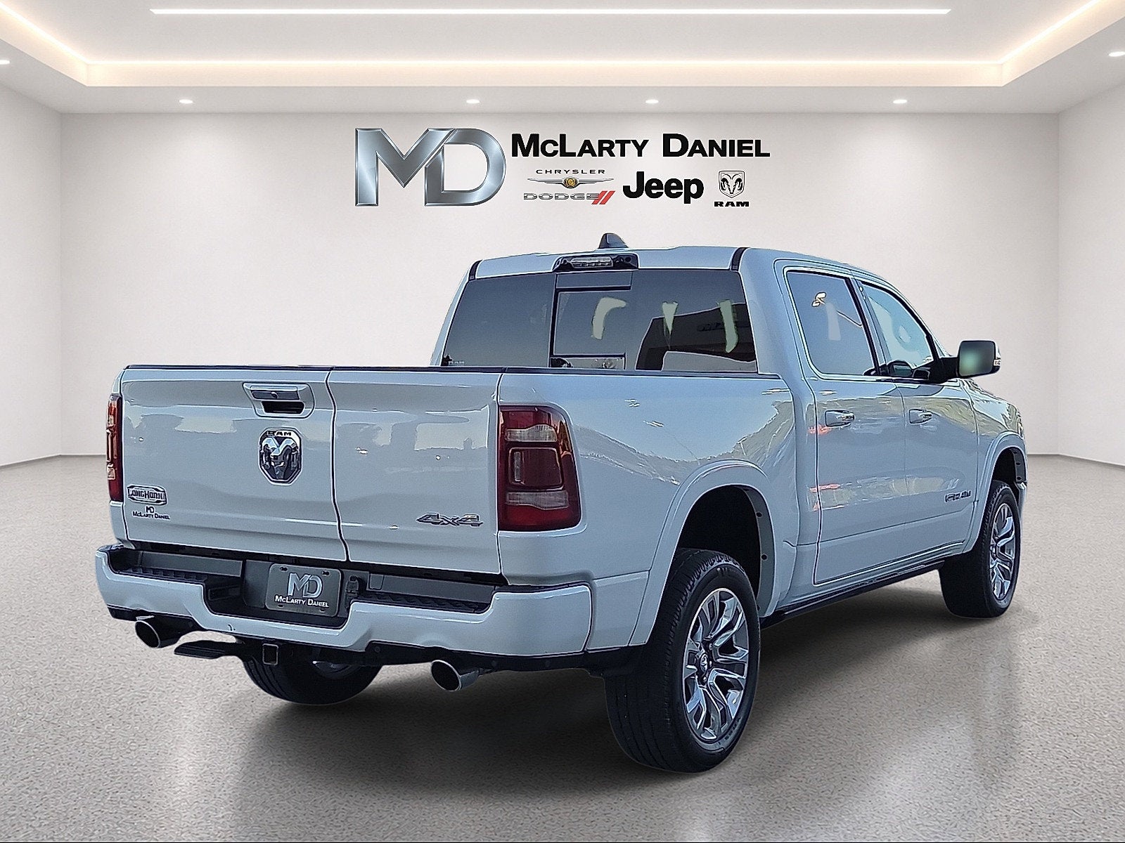 2021 RAM 1500 Limited Longhorn Crew Cab 4x4 5'7' Box